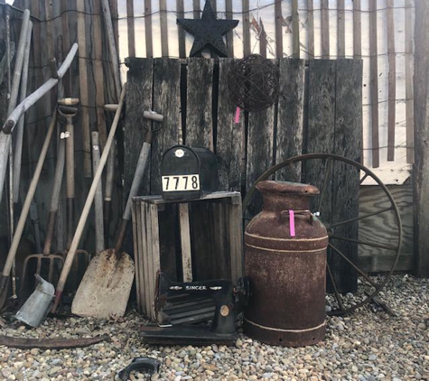 Baskets and Blooms - Millersburg, OH