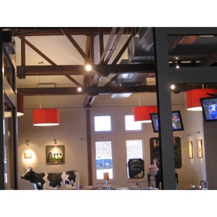 Lloyd Bros Painting Contractors - Centenary Heights, QLD