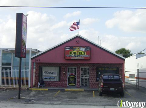 4 WHEELS AUTO SOUND & SECURITY - Oakland Park, FL