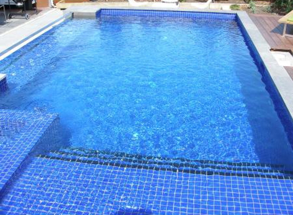 Aquazone Pools - Grahamvale, VIC