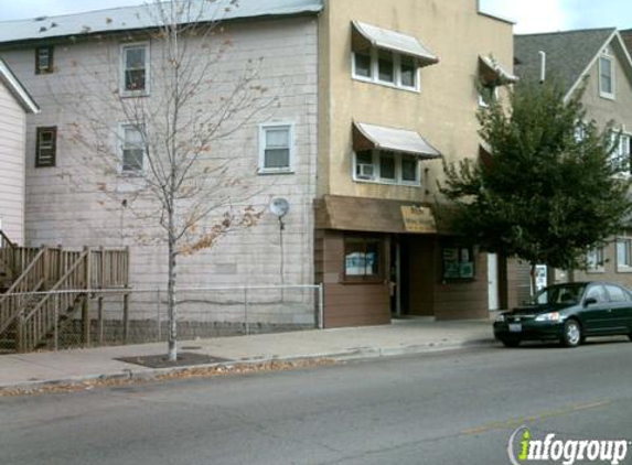 M D Grocery Store - Chicago, IL