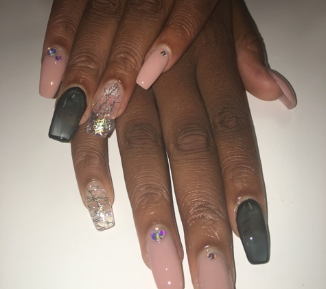 Glitter Me Nails - Columbus, OH