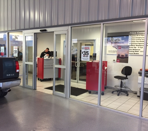 Eddie Tourelle's Northpark Nissan - Covington, LA