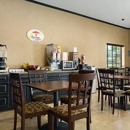 Super 8 by Wyndham Stephenville - Hotels