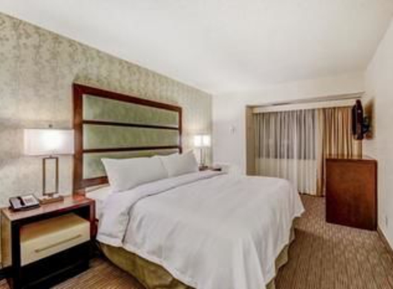 Homewood Suites by Hilton Indianapolis Carmel - Carmel, IN