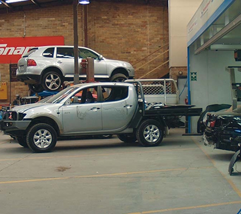 G And S Prestige Panelbeaters - Heathcote, NSW
