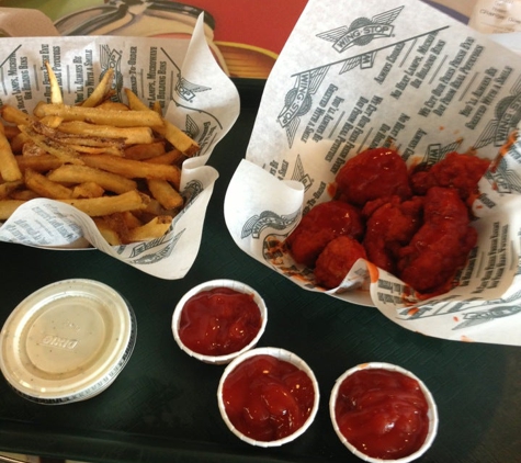 Wingstop - Long Beach, CA