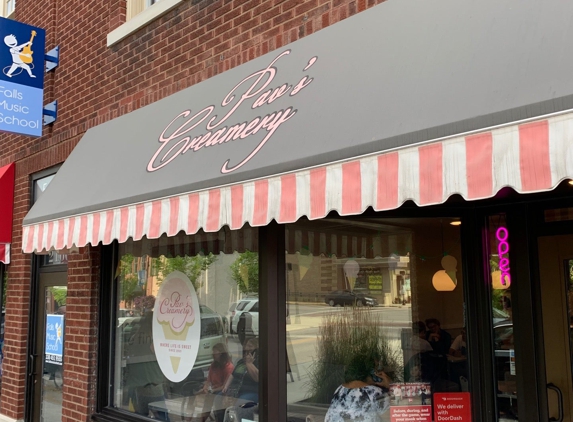 Pav's Creamery - Cuyahoga Falls, OH