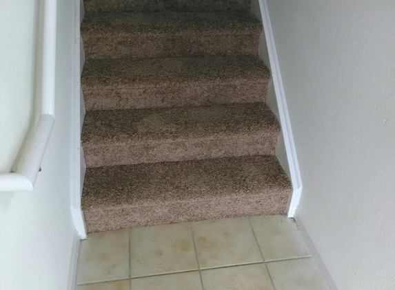 Flooring Fanatic LLC. Staircase by Flooring Fanatic