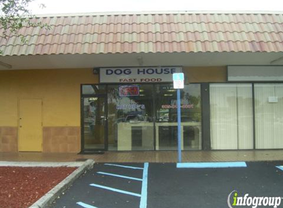 Dog House Fast Food - Hialeah, FL