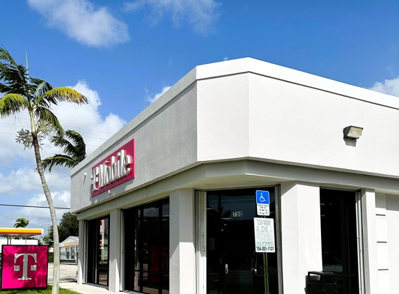 T-Mobile - Hallandale Beach, FL