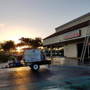 Clean Space Pressure Washing - west palm beach, FL. commercial cleaning