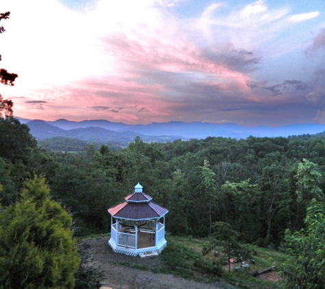 The Guest House at Dogwood Ridge - Franklin, NC