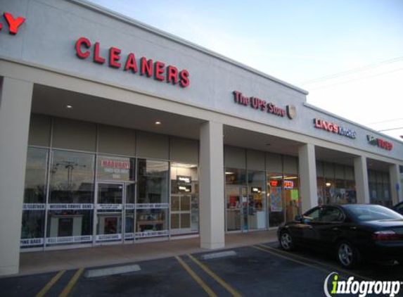 Deli Cleaners And Alterations - Long Beach, CA