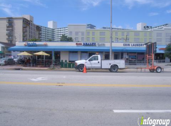 Angelina Coin Laundry - Miami Beach, FL