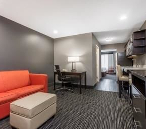 Hawthorn Suites by Wyndham Columbus West - Columbus, OH