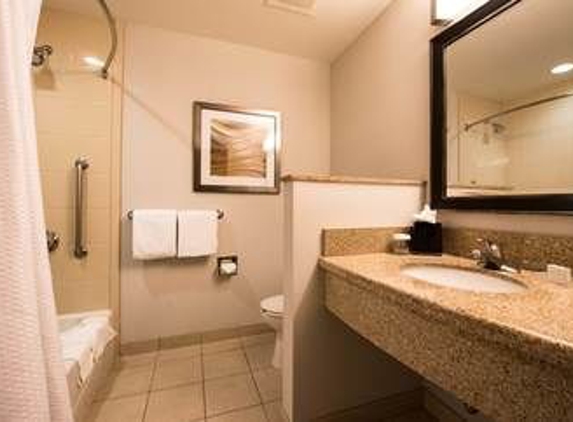 Courtyard by Marriott - San Luis Obispo, CA