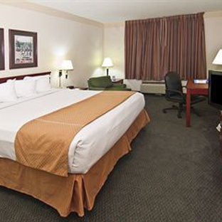 Baymont Inn & Suites - Jackson, MS