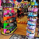 Pam's Purple Door - Gift Shops