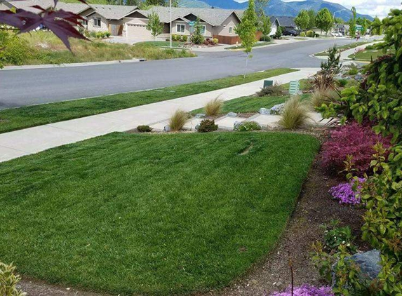 Bertsgrantspasslandscaping - Grants Pass, OR