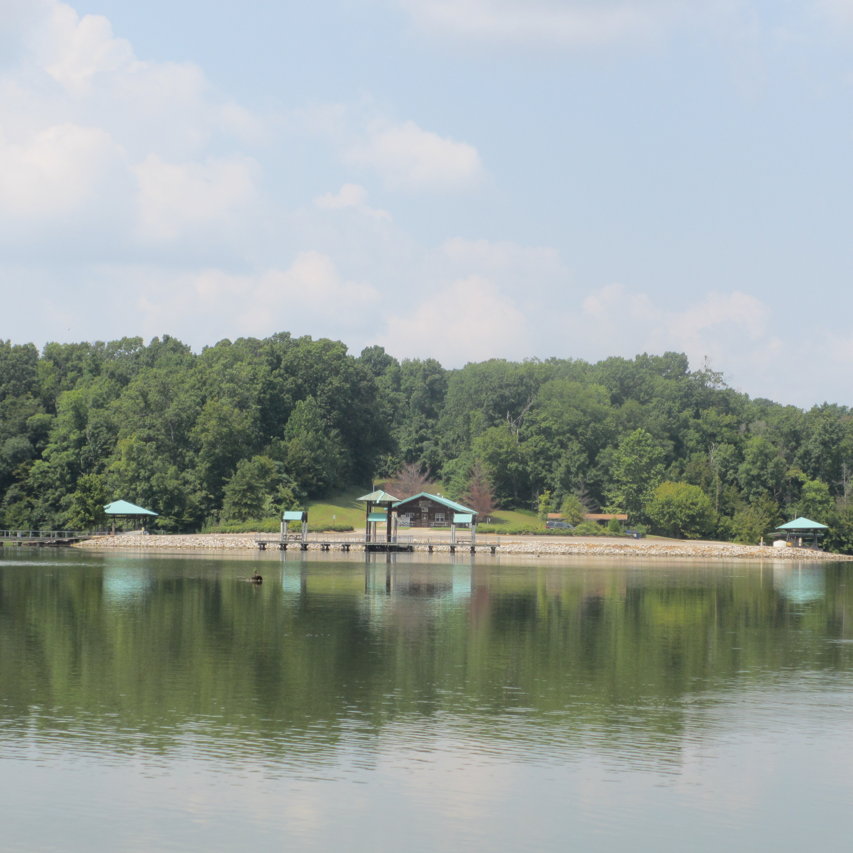 Glenn Springs Lake Store - Drummonds, TN 38023