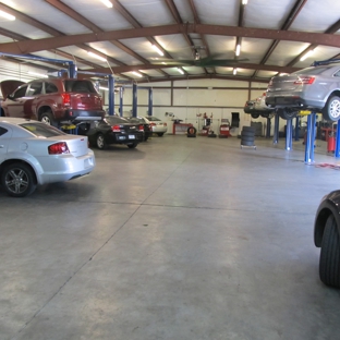 IDA Service & Transport - Hoschton, GA. Inside the shop