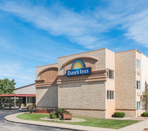 Days Inn - Kirksville, MO