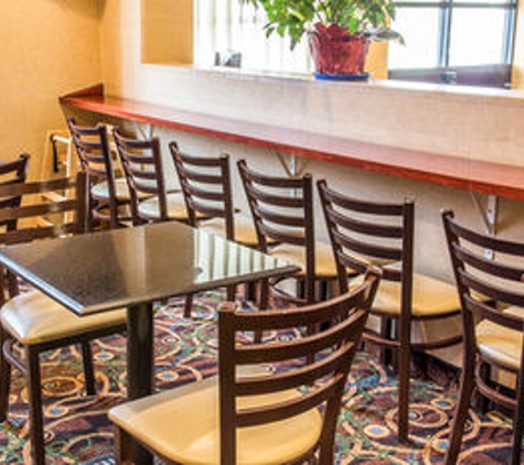 Avion Inn Near LGA Airport, Ascend Hotel Collection - East Elmhurst, NY