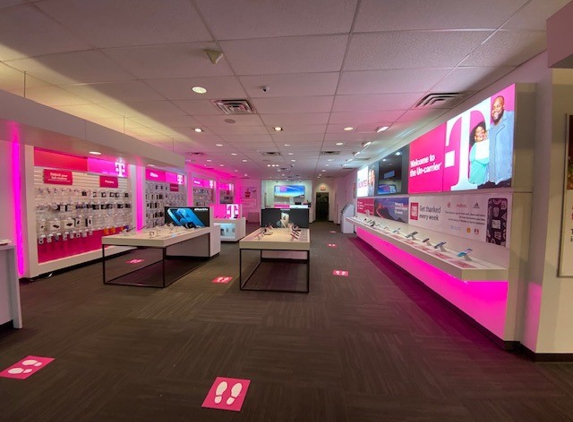 T-Mobile - New York, NY