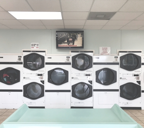 Peters Creek Laundromat - Roanoke, VA