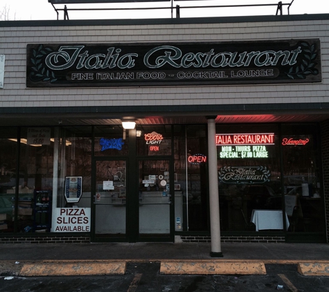 Italia Pizzeria Restaurant - Norwalk, CT