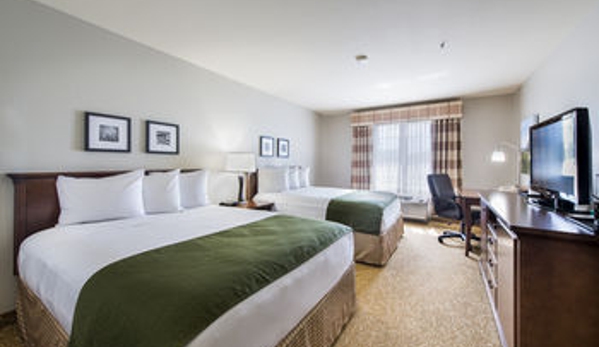 Country Inns & Suites - Greeley, CO