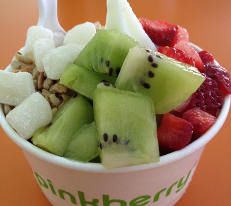 Pinkberry - La Canada Flintridge, CA