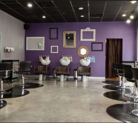 Lovely Things Boutique & Salon - Miami, FL