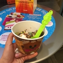 Menchie's Frozen Yogurt - Yogurt