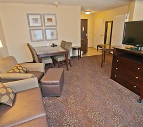 Holiday Inn Express Charleston-Kanawha City - Charleston, WV