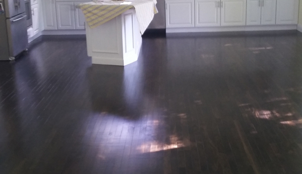 Almaraz Hardwood Flooring - Aurora, IL