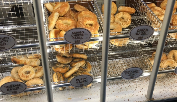 Bagels 'n Grinds