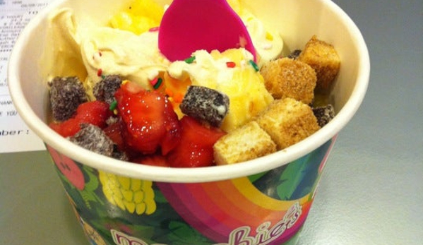 Menchie's Frozen Yogurt - Fairlawn, OH