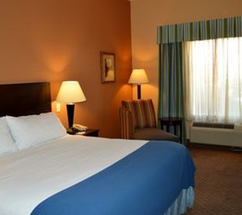 Holiday Inn Express & Suites Tucson - Tucson, AZ