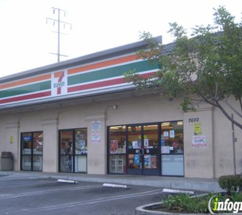 7-Eleven - Los Angeles, CA