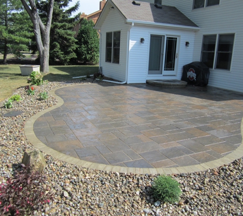 Howard Lawn & Landscaping Service LLC - Curtice, OH