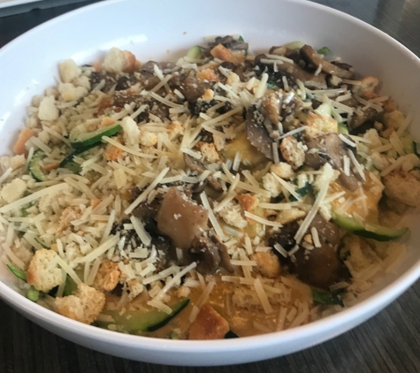 Noodles & Company - Saint Paul, MN