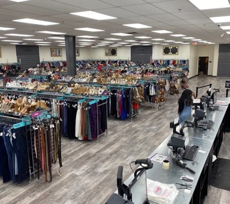 Plato's Closet - Matthews, NC