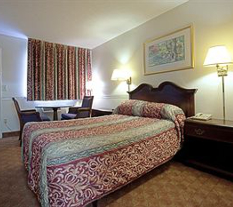 Americas Best Value Inn - Charles Town, WV