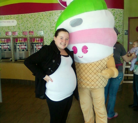 Menchie's Frozen Yogurt - Athens, GA