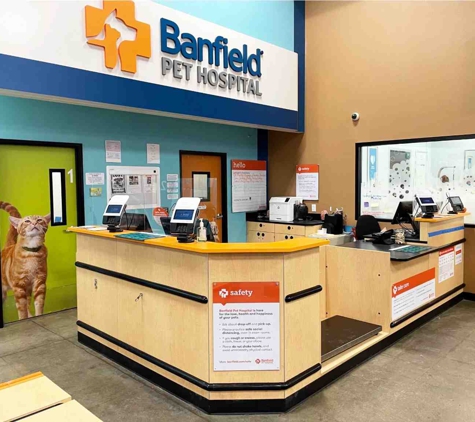 Banfield Pet Hospital - Aurora, CO