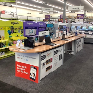 Staples - Gardena, CA