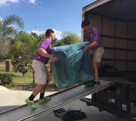 2 College Brothers - St. Petersburg Movers - St Petersburg, FL