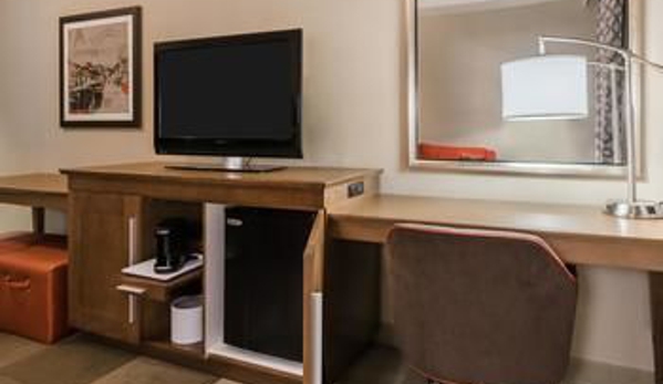 Hampton Inn Coventry-Warwick Area - Coventry, RI